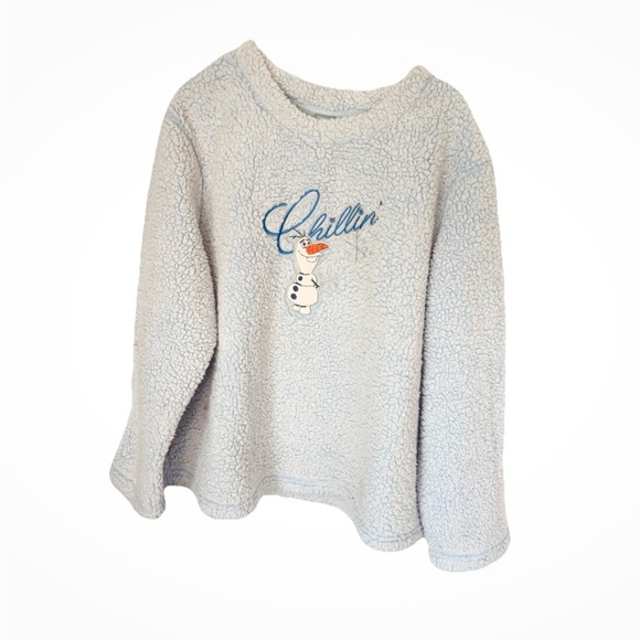 Disney Frozen II Blue Faux Fur Sleepwear top - Picture 1 of 6